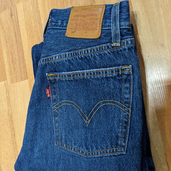 Levi's 501 Jean - Picture 6 of 6
